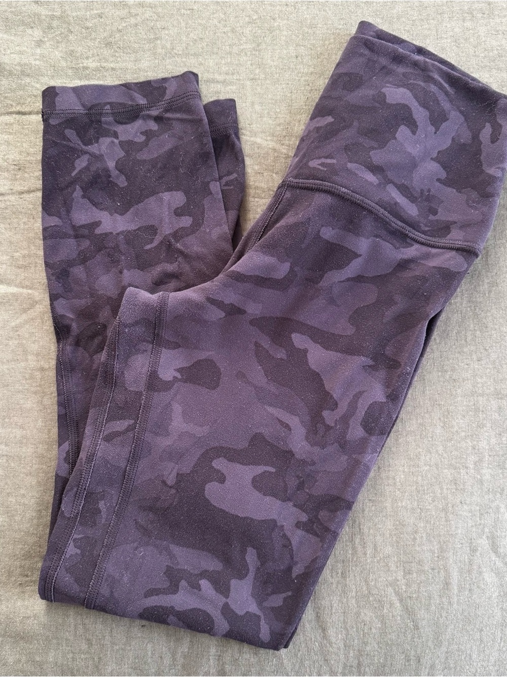 lululemon athletica Black Camo Align 23”Leggings